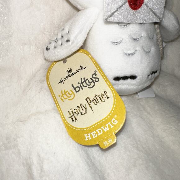 Hedwig The Owl 2019 Hallmark Itty Bittys Harry Potter NWT - Picture 2 of 5